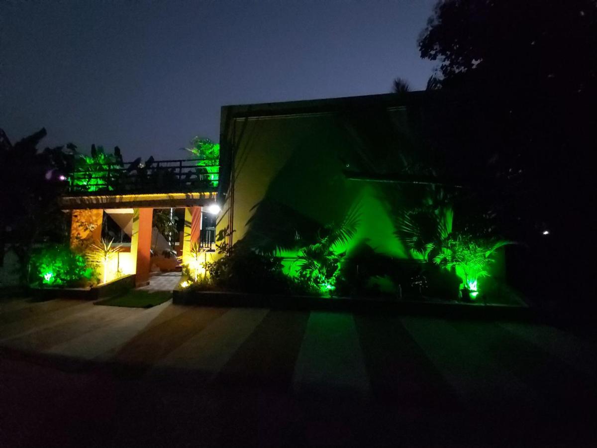 Banana Farm House Hampi Buitenkant foto